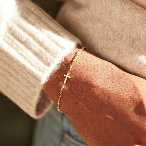 bracelet with a cross