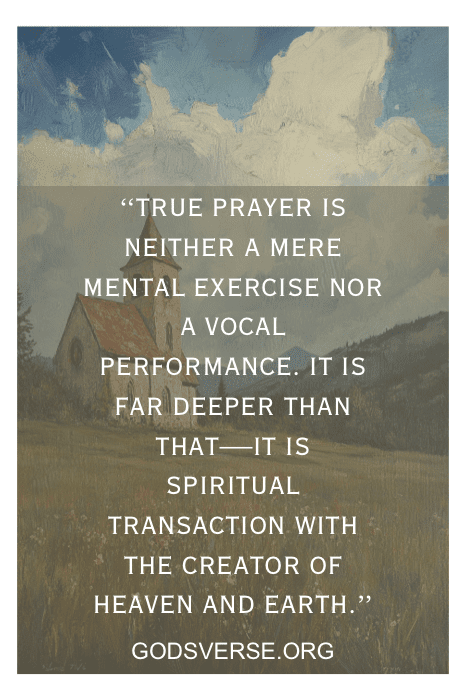 Citas inspiradoras de devoción sobre una imagen escénica con una pequeña iglesia, nubes y campos. Texto: "La verdadera oración es... una transacción espiritual.