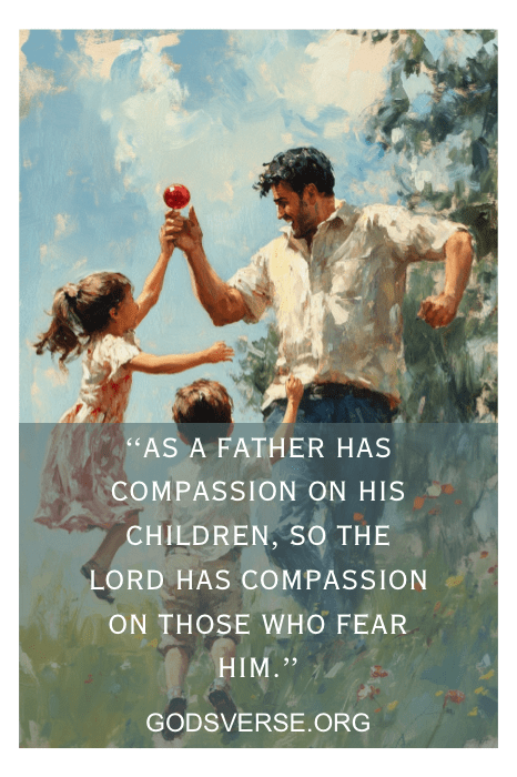 Un padre levanta a su hijo sosteniendo una manzana, con una cita sobre la compasión de godsverse.org debajo, que recuerda la sabiduría que se encuentra en los versículos de la Biblia y de la que se hacen eco los sentidos poemas del Día del Padre.