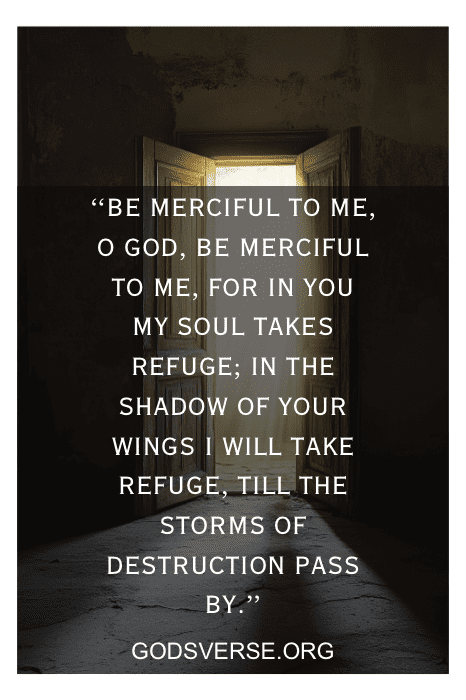 Una puerta abierta a través de la cual brilla la luz revela una inspiradora cita espiritual, que se hace eco de los alentadores versículos de los Salmos sobre la búsqueda de refugio en Dios.