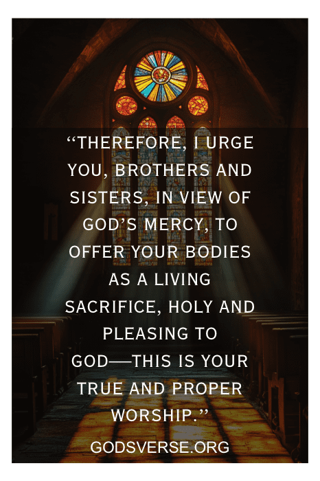 Vitral na igreja com um versículo bíblico para líderes de louvor, destacando o chamado para oferecer corpos como um sacrifício vivo.