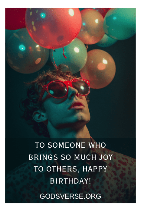 Uma pessoa de óculos escuros vermelhos segura balões, entregando uma mensagem de aniversário, acompanhada de citações inspiradoras de aniversário para homens. Abaixo de tudo isso, "GODSVERSE.ORG" se destaca em negrito.