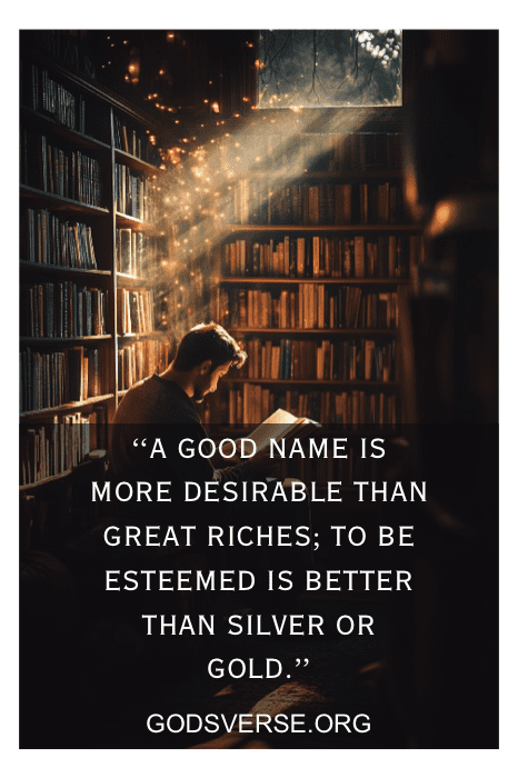 Em uma biblioteca aconchegante, enquanto a luz entra, uma pessoa lê tranquilamente. Ela reflete sobre uma citação do godsverse.org sobre o valor de um bom nome, que lembra os versículos bíblicos sobre homens piedosos e suas virtudes.