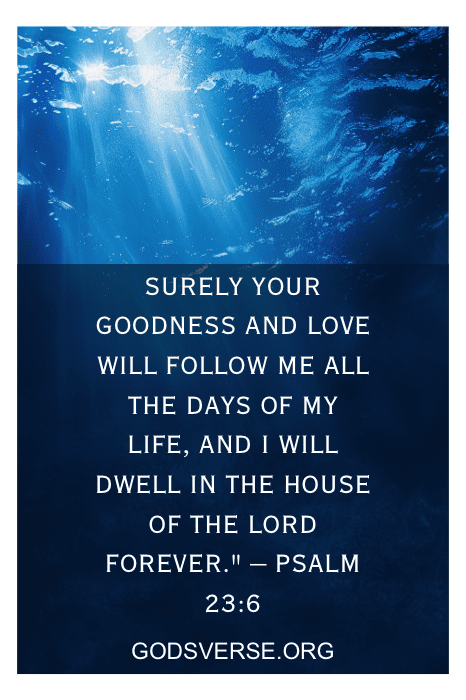 Leitura do versículo bíblico "Salmo 23:6" com cena subaquática mostrando raios de luz rompendo a superfície. Texto: "Godsverse.org - Versículos bíblicos sobre a bondade de Deus.