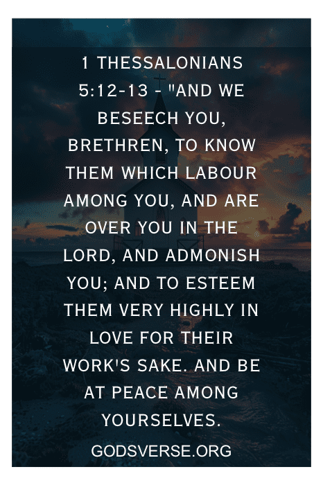 Sobreposição de texto na imagem com um fundo de pôr do sol e citação bíblica de 1 Tessalonicenses 5:12-13.